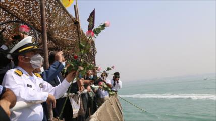 Irán homenajea a víctimas de su avión civil derribado por EEUU