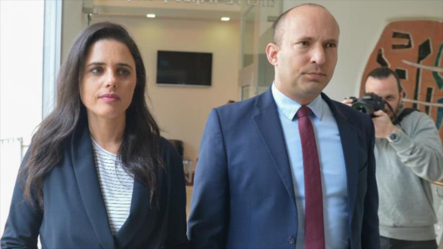 El primer ministro israelí, Naftali Bennett, y su ministra del interior, Ayelet Shaked.