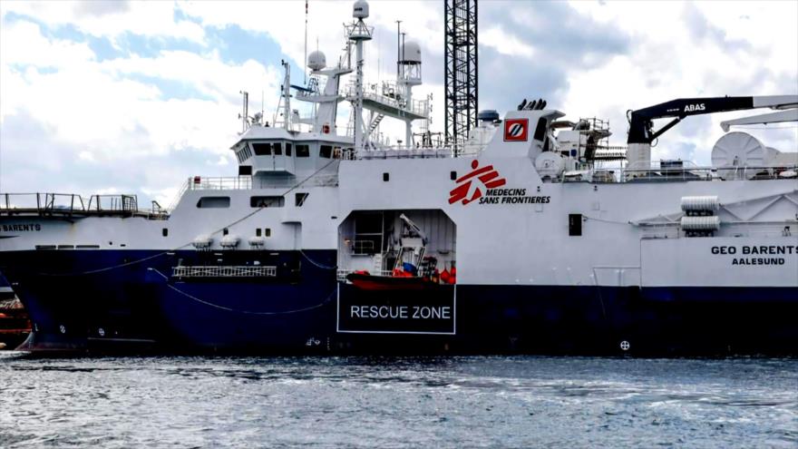 MSF exige a Italia que libere su barco de rescate de migrantes