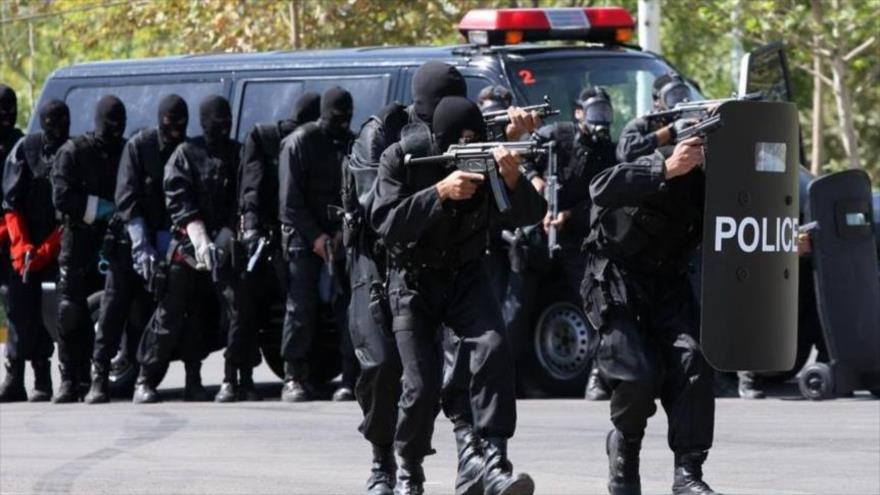 Fuerzas de seguridad de Irán durante una maniobra.
