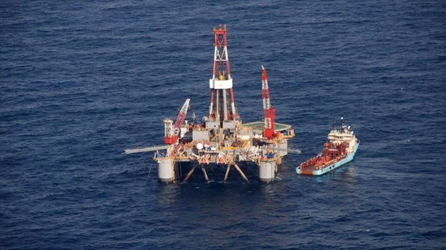 Una plataforma petrolífera a unos 100 kilómetros de las islas Malvinas.