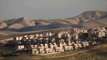 Nuevo premier israelí aprueba construir otras 3400 casas ilegales