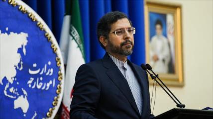 Irán tacha de “escandalosa” conducta de EEUU sobre caso de presos 