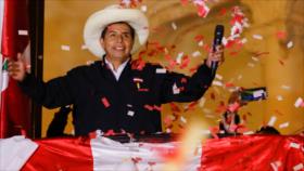 Pedro Castillo es proclamado oficialmente presidente de Perú