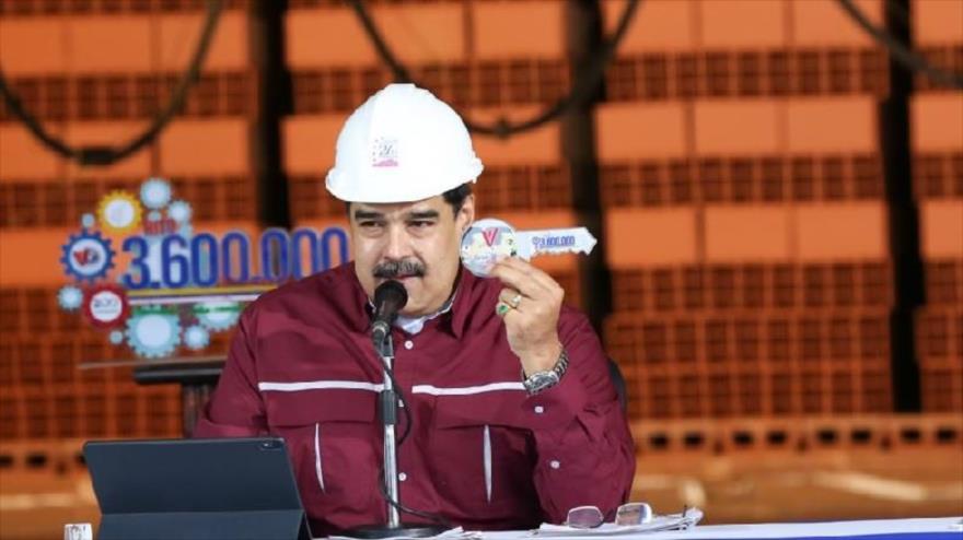 Maduro, duro ante el golpismo, apuesta por dialogar con oposición | HISPANTV