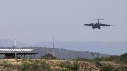 Avión militar de EEUU viola el espacio aéreo de Venezuela