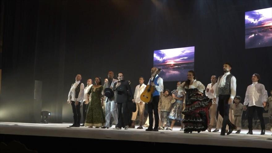 Recuerdan a Bolívar con baile flamenco en Caracas