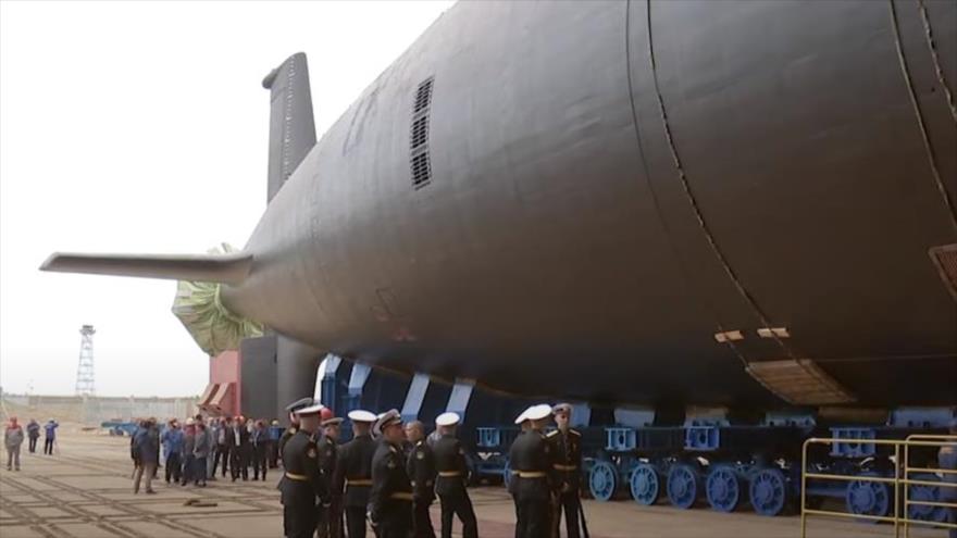 Vídeo: Rusia lanza su submarino nuclear más avanzado ante amenazas | HISPANTV