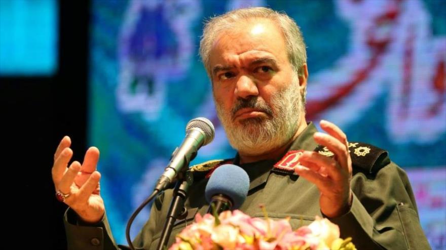 El jefe adjunto del CGRI de Irán, el general de brigada Ali Fadavi, pronuncia un discurso en Teherán, 24 de noviembre de 2019. (Foto: AFP)
