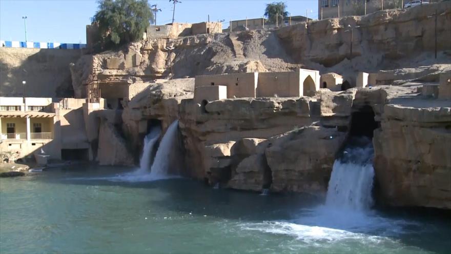 Irán: Cascadas de Shushtar, Aran y Bidgol, La ciudad de Rey