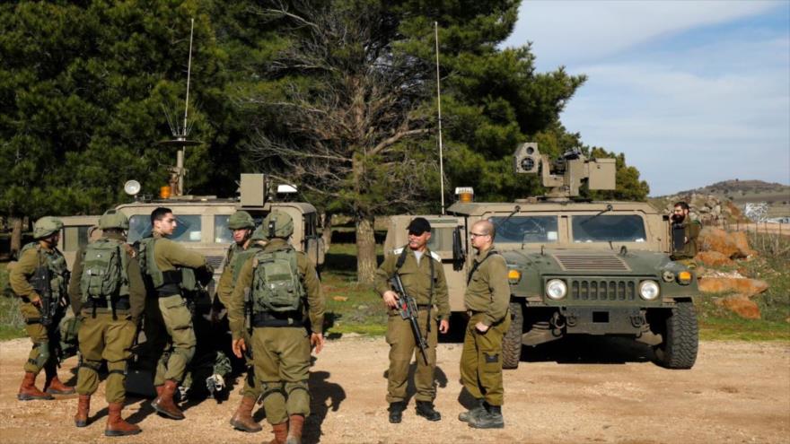 Militares del ejército israelí en la frontera con Siria. (Foto: AFP)