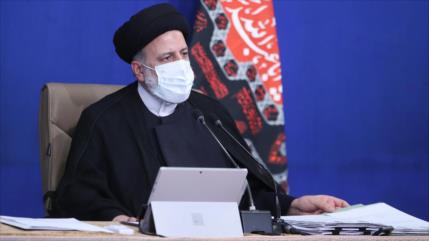 Raisi: Irán prioriza el fortalecimiento de relaciones con Rusia