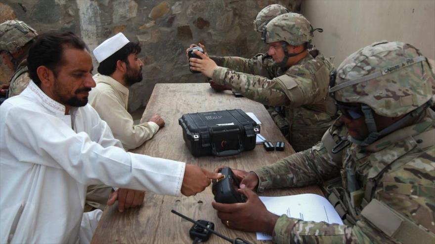 Informe: Talibanes habrían incautado aparatos biométricos de EEUU | HISPANTV
