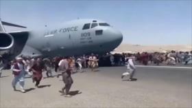 Talibán ve las huellas de EEUU detrás de caos en aeropuerto de Kabul