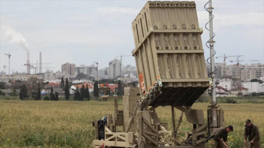 Sistema antimisiles israelí Cúpula de Hierro desplegado cerca de la ciudad de Ascalón, en los territios ocupados palestinos.