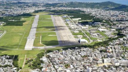 Infantes de Marina de EEUU vierten agua tóxica en ciudad japonesa