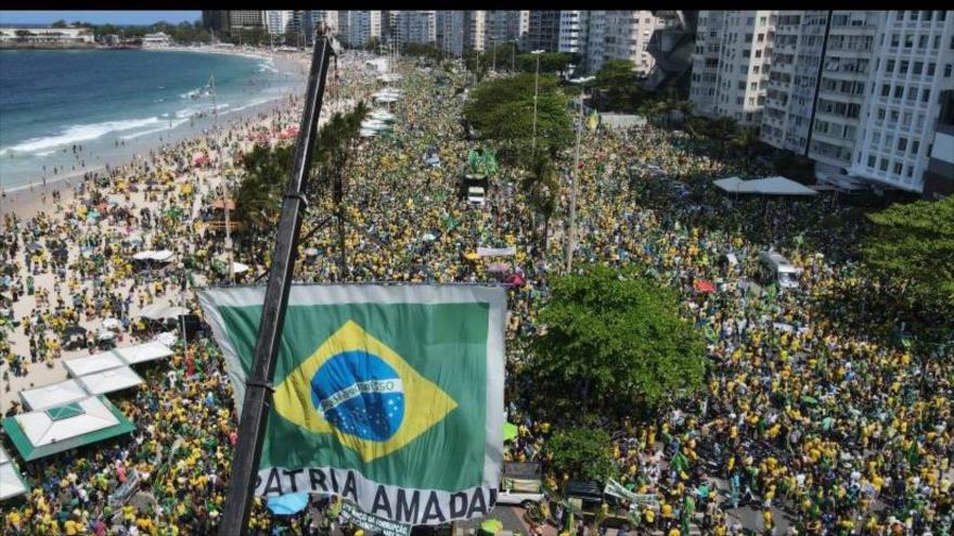 Partido de Lula pide defender democracia ante ataques de Bolsonaro | HISPANTV