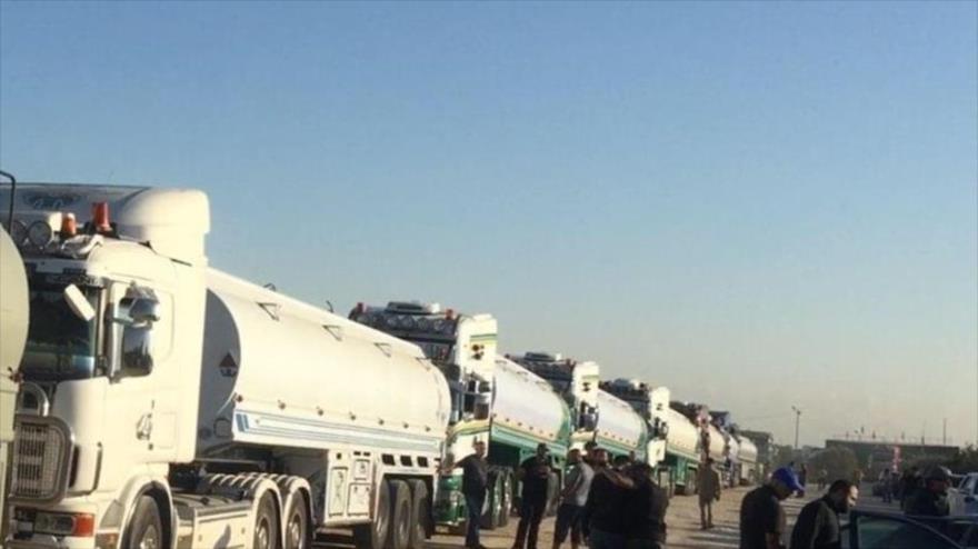 Vídeo: Convoy de combustible iraní llega a El Líbano desde Siria | HISPANTV