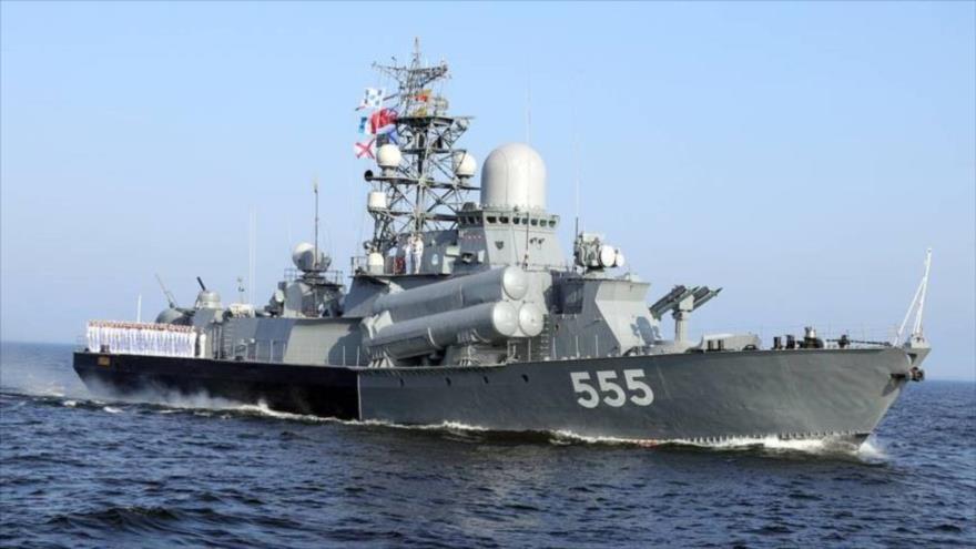 Un buque de la Armada rusa en el mar Negro.