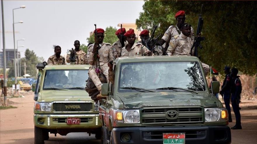 Sudán denuncia un intento de golpe; arresta a varios militares