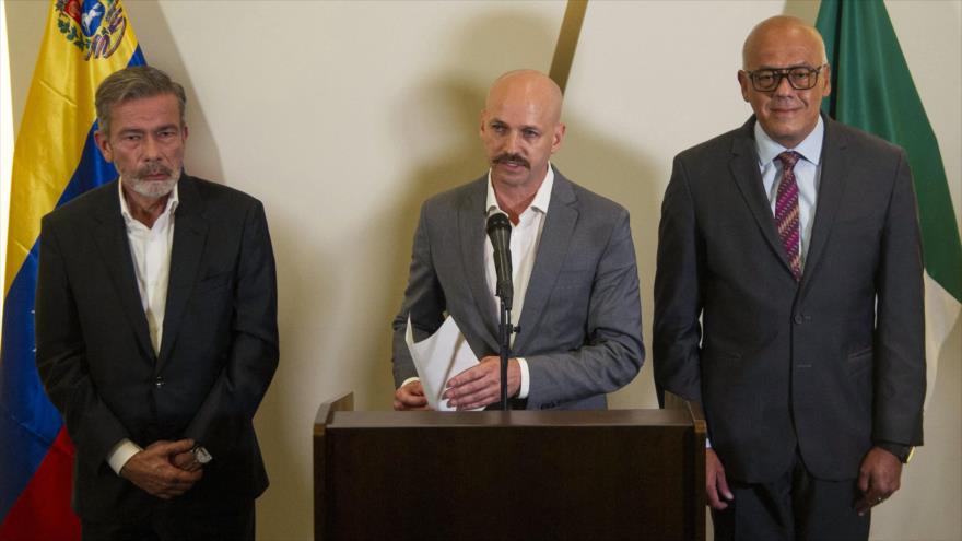 Gobierno venezolano y la oposición concluyen 3.ª ronda de diálogos