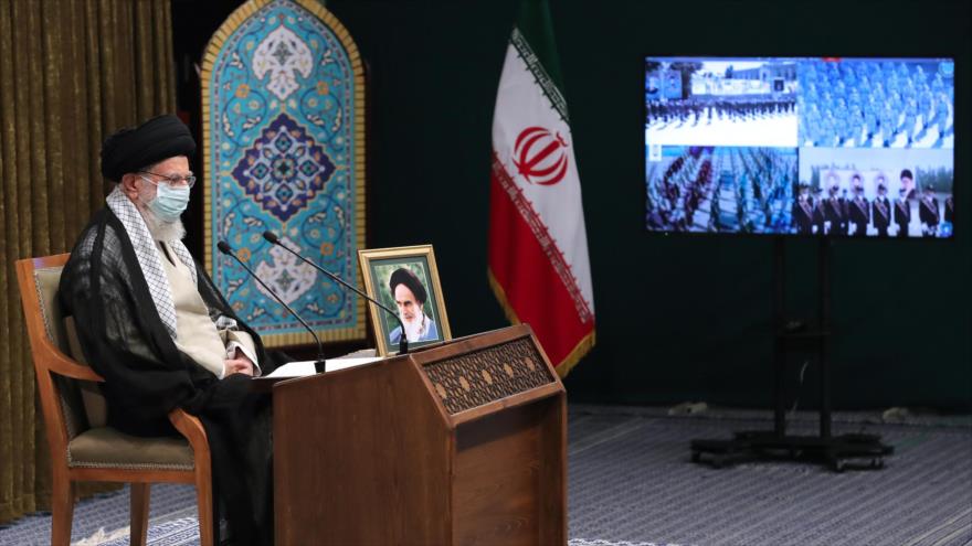Líder: FFAA de Irán, escudo defensivo ante amenazas de enemigos | HISPANTV