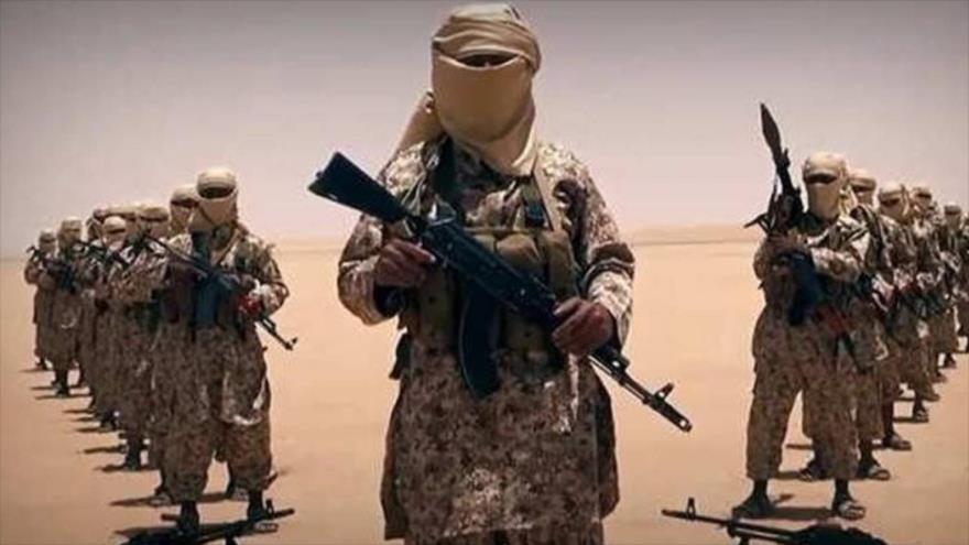 Varios miembros del grupo terrorista Daesh. (Foto: EFE)