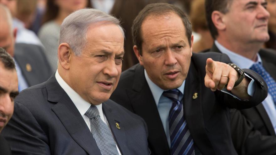 Los entonces premier de Israel, Benjamín Netanyahu (izda.) y alcalde de Al-Quds (Jerusalén), Nir Barkat, 2 de junio de 2016.