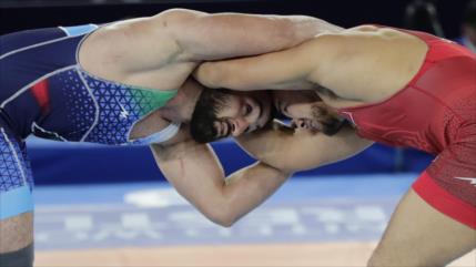 Irán logra 3 oros, 3 platas y un bronce en Mundial de Lucha Libre