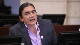 Un senador opositor colombiano sale país por “múltiples amenazas”