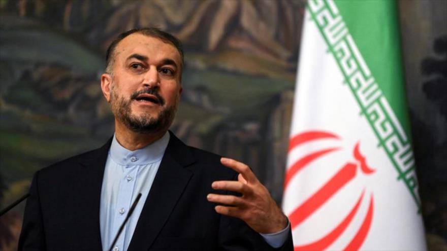 El ministro de Asuntos Exteriores de Irán, Hosein Amir Abdolahian.