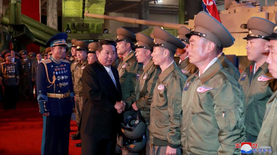 Kim promete crear Ejército “invencible” ante hostilidad de EEUU | HISPANTV