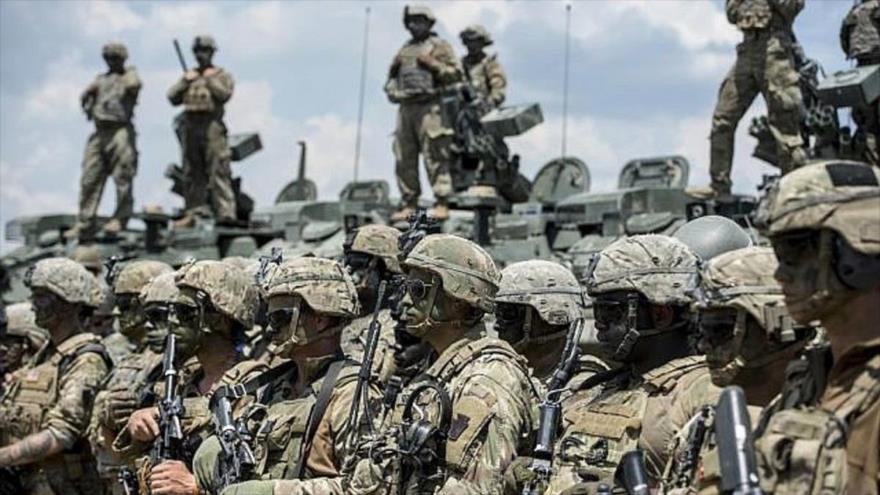 Soldados estadounidenses participan en un ejercicio militar en su campamento en Skopje, capital de Macedonia, 17 de junio de 2019 (Foto: AFP)