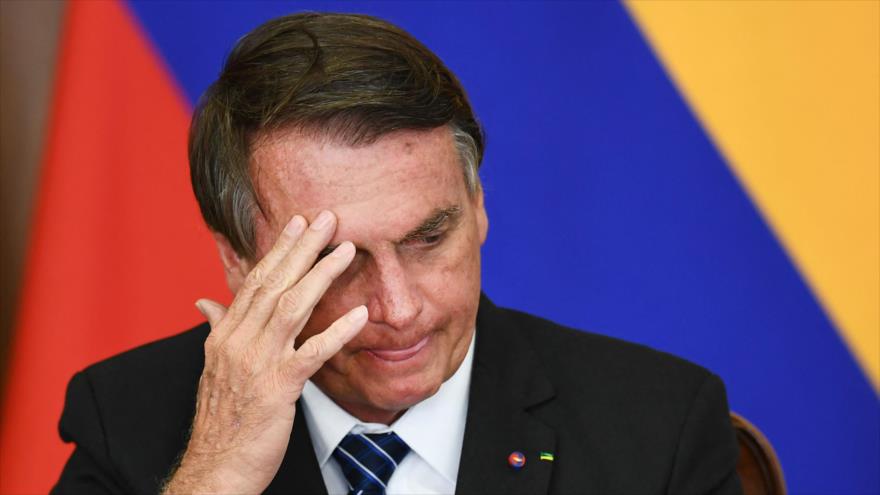 Acusan a Bolsonaro de agravar la COVID-19 por su mal manejo | HISPANTV