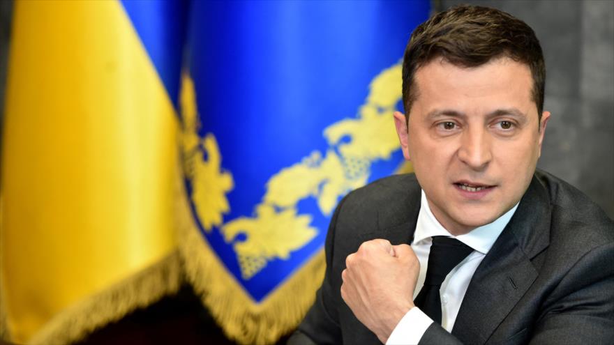  El presidente de Ucrania, Volodymyr Zelensky, durante una rueda de prensa en Kiev, capital del país europeo, 14 de junio de 2021. (Foto: AFP) 
