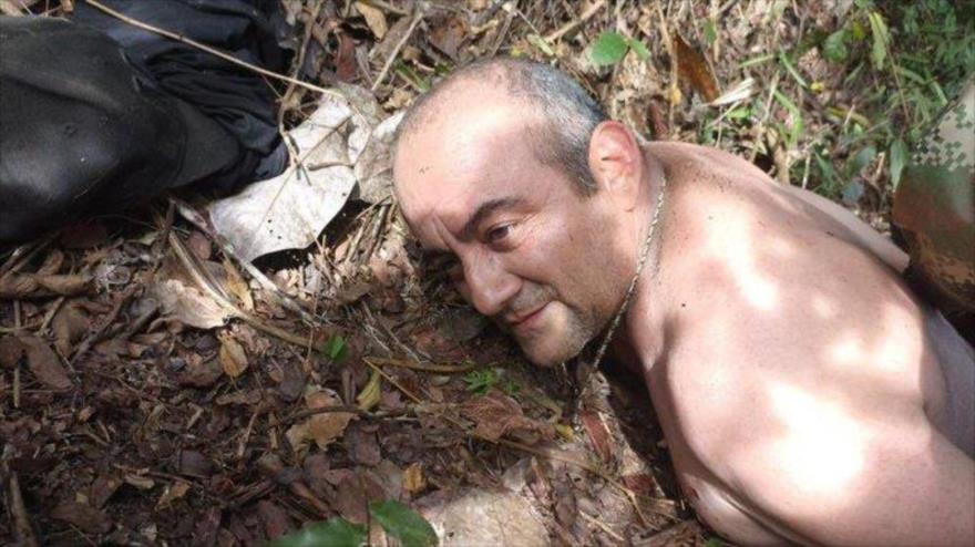 Imagen de la captura de Otoniel, , el narcotraficante más buscado de Colombia. (Foto: Twitter)