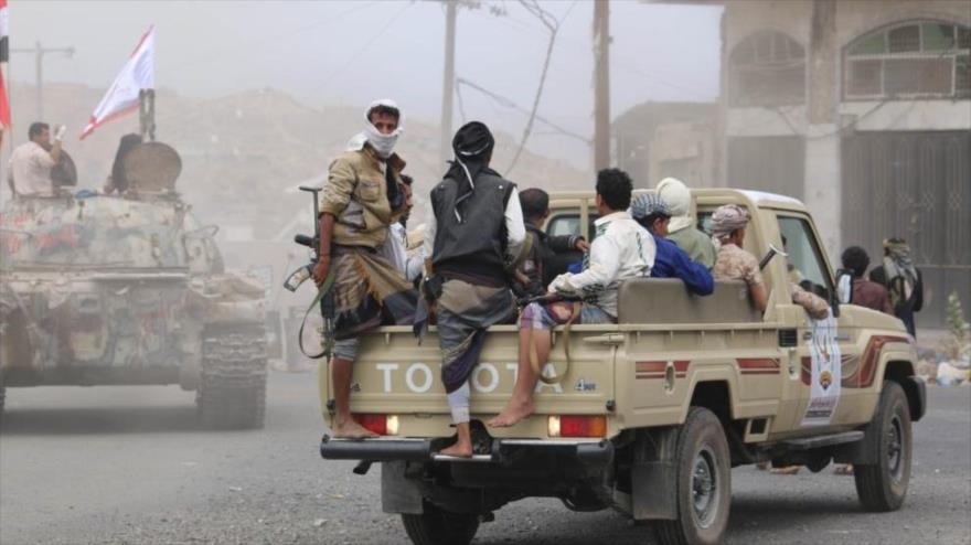 Los combatientes del movimiento popular yemení Ansarolá durante las operaciones para la liberación de la provincia de Marib.