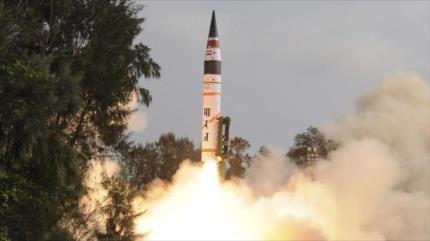India desafía a China con misil nuclear con un alcance de 5000 km