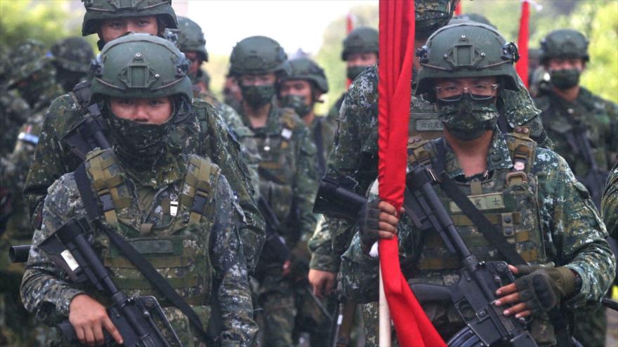 Soldados taiwaneses en un simulacro militar anual en Tainan, 14 de septiembre de 2021. (Foto: Reuters)