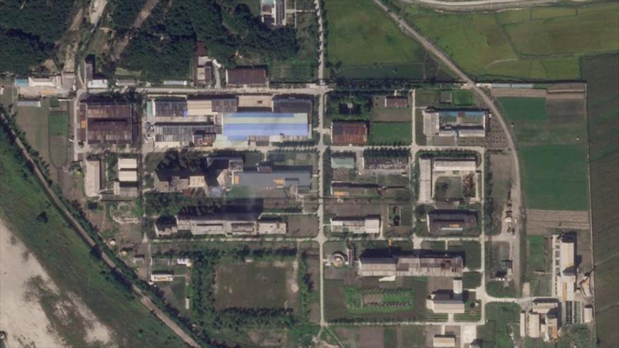 Una imagen por satélite del complejo nuclear de Yongbyon, noroeste de Corea del Norte, 18 de septiembre de 2021. (Foto: AP)