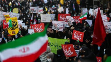Irán conmemora aniversario de toma de ‘nido de espionaje’ de EEUU
