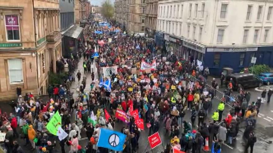 Siguen las protestas contra inacción climática en Glasgow 