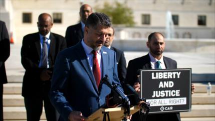 Musulmanes en EEUU demandan al FBI por escuchas secretas