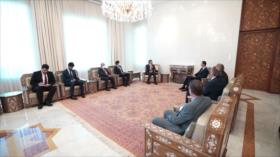 Emiratos Árabes Unidos busca cambiar política hacia Siria