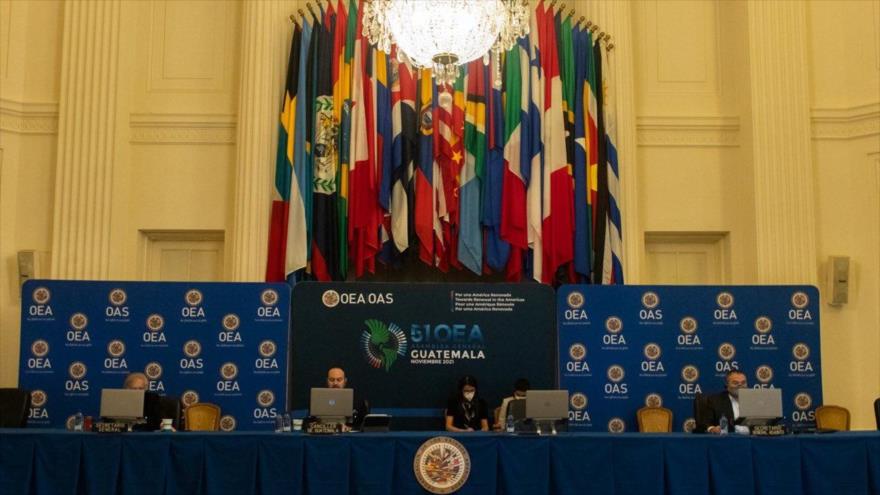 Una sesión de la Asamblea General de la Organización de Estados Americanos, celebrada en Guatemala, 10 de noviembre de 2021.