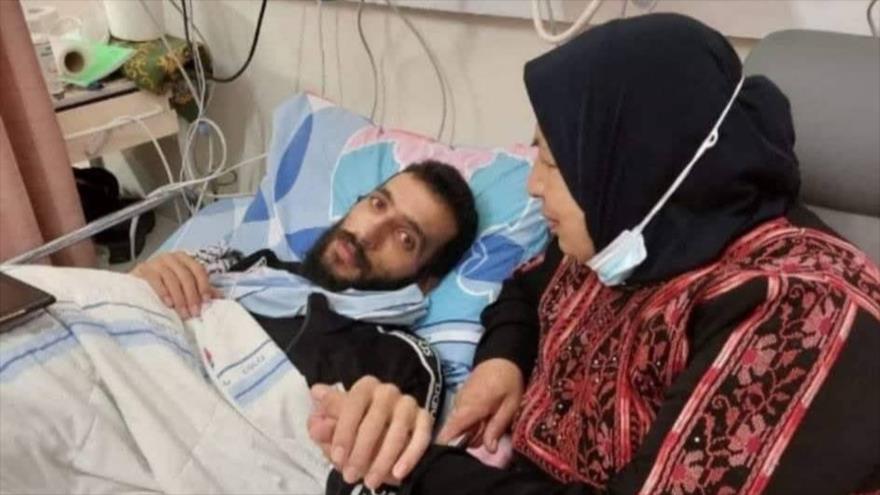 Kayed Fasfus, quien se enfrenta al riesgo de muerte tras 124 días de huelga de hambre para protestar su detención por parte de Israel.