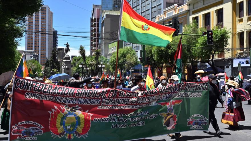 Marcha contra ley sobre legitimación de ganancias ilícitas y financiamiento del terrorismo, La Paz, Bolivia, 21 de octubre de 2021. (Foto: AFP)