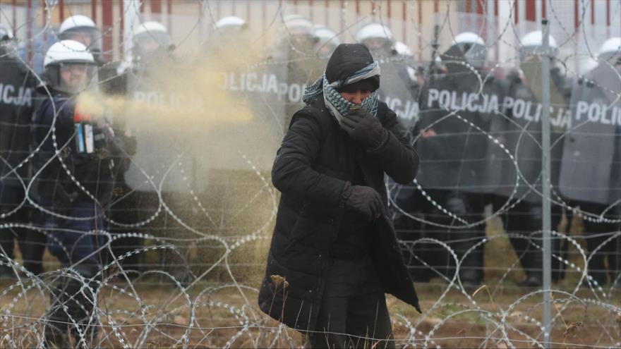 Bielorrusia: Polonia empleó ‘sustancias toxicas’ contra refugiados | HISPANTV