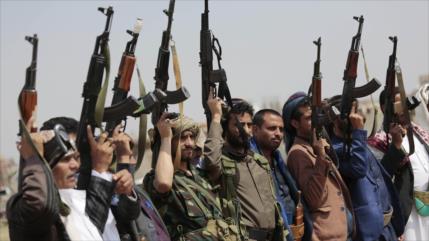 Fuerzas yemeníes controlan nuevas regiones; llegan a 5 km de Marib