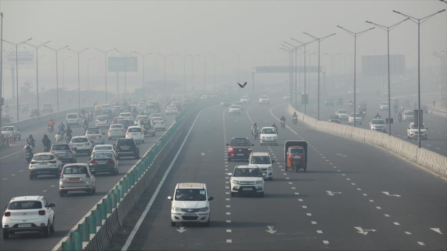 Nueva Delhi se asfixia bajo una nube de contaminación 